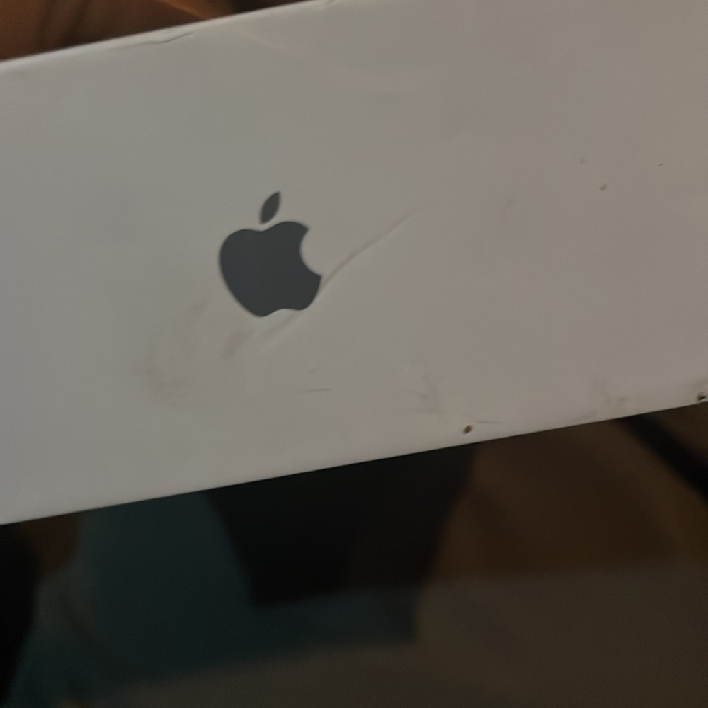 AirPods Pro brand new Came with new phone never been used - Picture 3 of 9